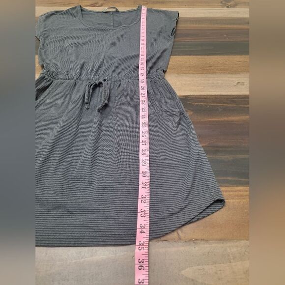 The North Face Gray Stripes Mini Dress Athleisure Drawstring V Neck Size S - Picture 5 of 7